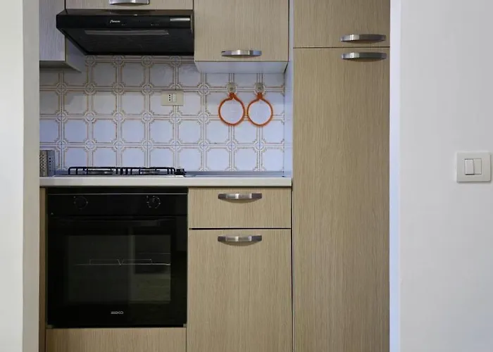 Marsi - Vicino Al Mare E All'istituto Santo Stefano