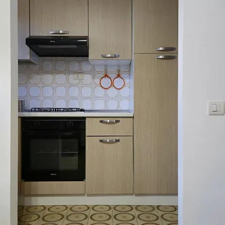 Marsi - Vicino Al Mare E All'istituto Santo Stefano