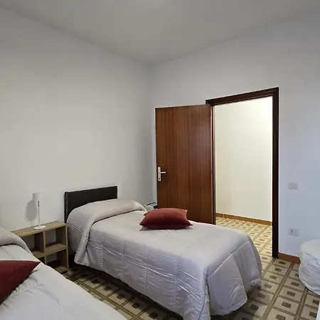 Marsi - Vicino Al Mare E All'istituto Santo Stefano * Porto Potenza Picena